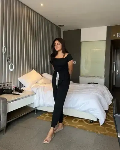 Call Girls Bairagarh Cash On Delivery